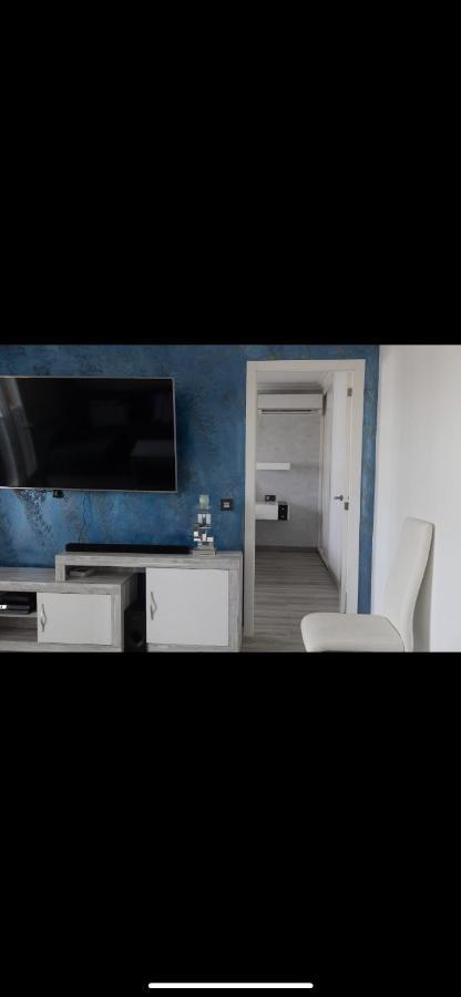 Apartamento Centrico Reformado Tarifa Exterior foto